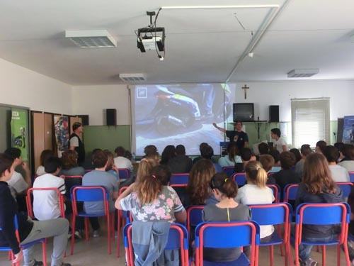 Moto Club Valle Argentina - Lezione di guida sicura  - Scuola Pastonchi - Riva Ligure